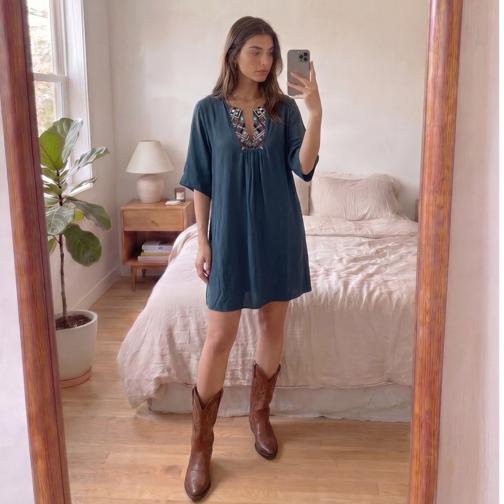 Megan Park 100% Silk Beaded Dress Size 0‎ Gray Embroidered Boho Artsy Quiet Luxe